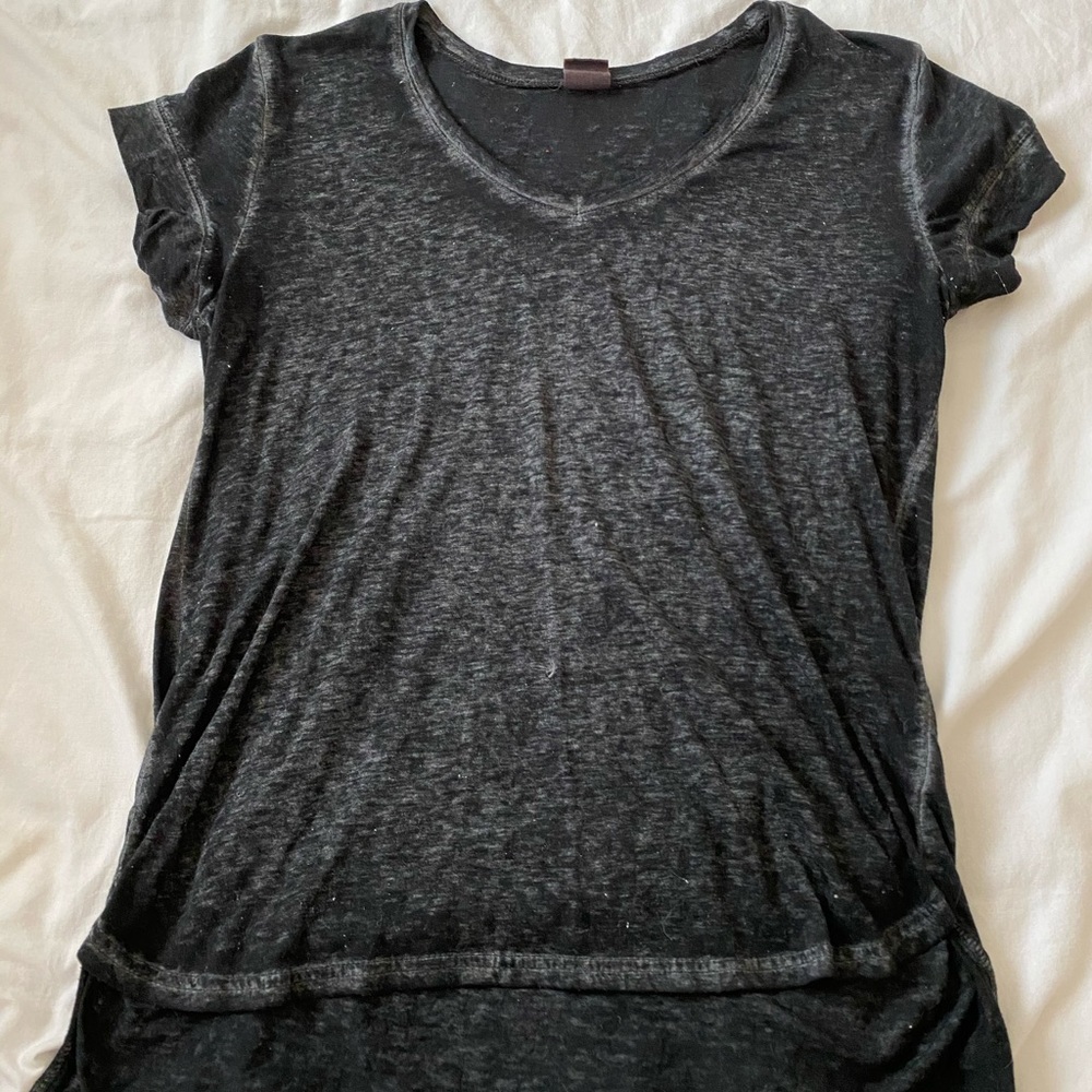 DARK GREY T SHIRT